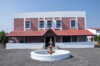 The Tiger Claws Tadoba Hotels in Chimur