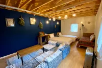 Hana Shichiyo Cottage Hotels near Flower Land Kamifurano