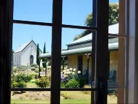 Robe House Heritage Accommodation Hotels in Robe