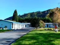 Fairy Springs Motel Hotels in Hamurana