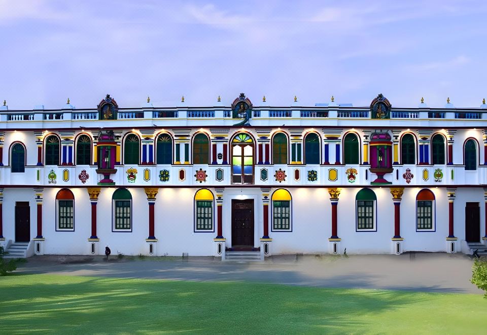 hotel overview picture