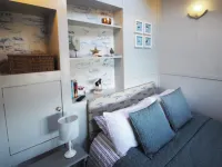 The Crow's Nest - A Cosy Village Cottage with Stunning Sea Views Hôtels à : Torpoint