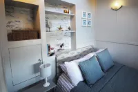 The Crow's Nest - A Cosy Village Cottage with Stunning Sea Views