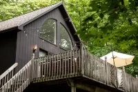 Your Fall Retreat Awaits at the Old Mountain House