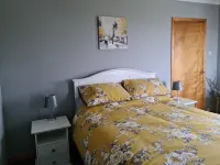 Mackenzie 25 Hotels in 