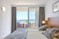 Hipotels Mercedes Aparthotel