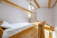 Goesan Lapine Couple Pension