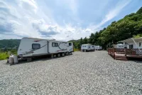 Cheorwon Turning Point Caravan - 2-Sterne