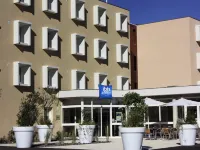 Ibis Loriol le Pouzin Hotels in Privas