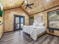 Bear Elegance Hotels in Sevier County