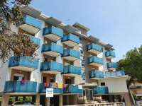 Luminous Flat with Balcony - Beahost
