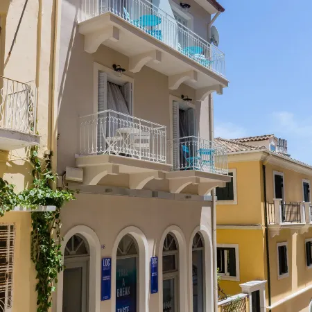 Annunziata Urban Suites by Loc Hospitality