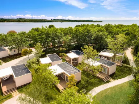 Mobile Homes - Fkk Nudist Camping Solaris Отели в г. Пореч