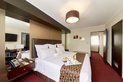 Hotel Carrera Hotels near JF Aceros