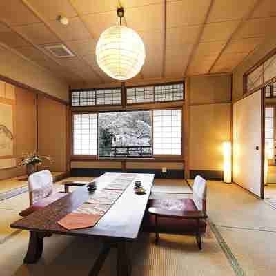 天見温泉 南天苑 Rooms