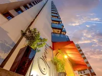 H4 Hotel Opera Jardins Отели рядом с достопримечательностью «Серкейра-Сезар»