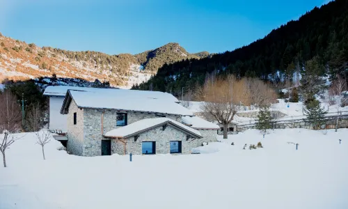 Les Pardines 1819 Mountain Suites & Spa