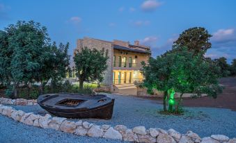 Dreamcatcher Villa Outdoor Indoor Pool Hot Tub