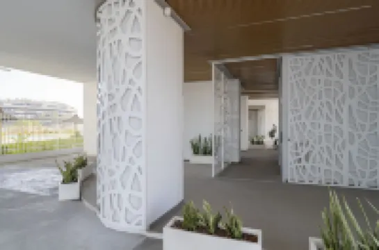 Gran Canet 2BR - 海景，游泳池 & 健身房 卡耐特蒂貝蘭格酒店