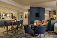 DoubleTree by Hilton Manchester Airport - bar