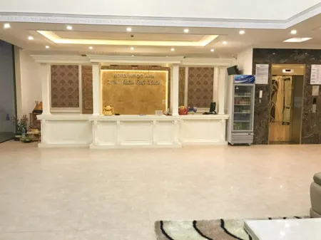 Ngoc Anh Hotel Отели в г. Mong Duong