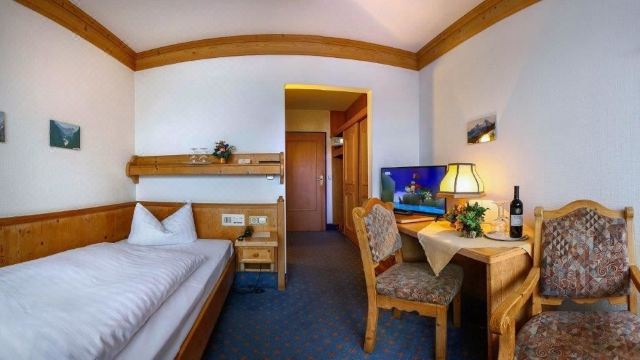 호텔 피어 야레스차이텐