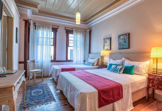 1. 마카롱 코나기..