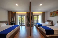 Acros Resort