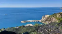 Galene - Beachfront in Costa d'Amalfi Hotels in Maiori