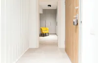 Luca - Luxury Park-View Apt with Balcony & Parking