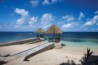 Hermosa Cove Villa Resort & Suites - pantai