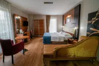 Riada Hotel Hotels near Ebk Cami