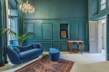 House of W Отели рядом с достопримечательностью «Каса-Рокка-Пиккола»