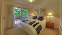 Chestnut Tree Holiday Units Hotels in Tawonga