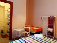 Hostel Mancini Naples Hotel a 