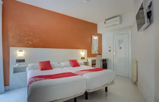 恩佩拉特利茲1號酒店