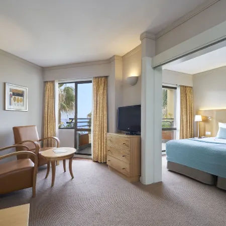 Suite Hotel Eden Mar - PortoBay