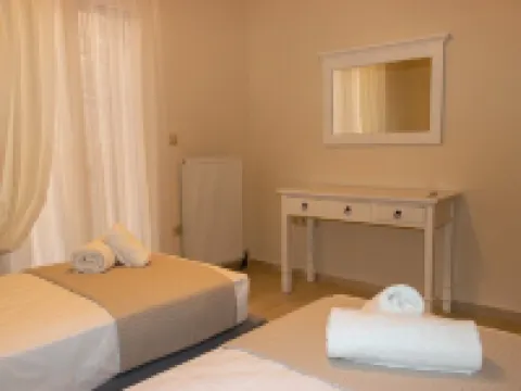 Grand Bleu Apartments & Villas Hotels in Ermionida