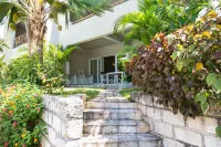 Kobe Suite Resort Các khách sạn ở Uyombo