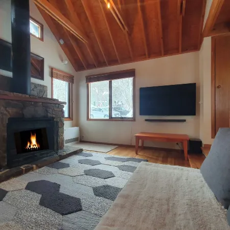 Snowed Inn Apartment