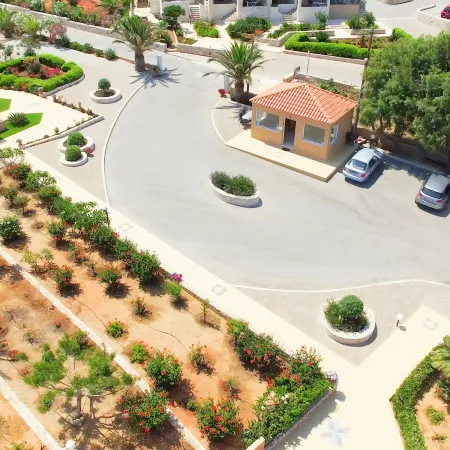 Nanakis Beach Luxury Apartments