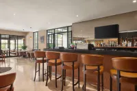 RAMADA BY WYNDHAM İZMİR ALİAĞA - Bar