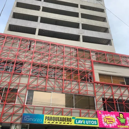 Hotel Via 45 Centro Отели рядом с достопримечательностью «Научный музей Explora Park»