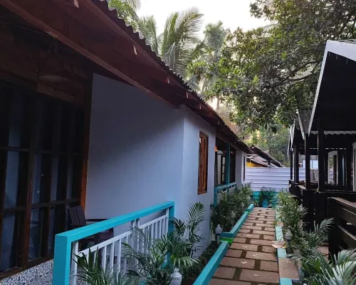 Sand Tent Beach House Hotels in Canacona