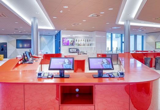 비엔나 호텔 내부 전경