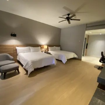 Rivi Grand Hotel