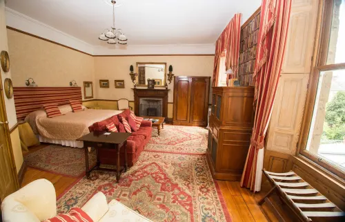 The Old Priory Guesthouse -  Privatzimmer