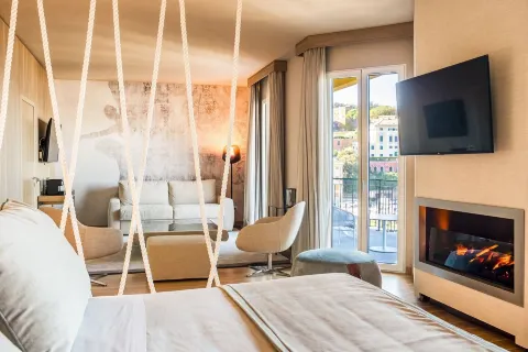 Miramare Suites