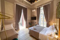 The Duomo House by House in Naples - Bed and Breakfasts
