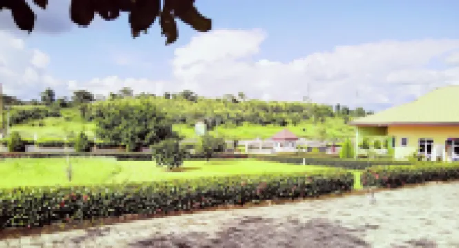 레나조 엑스클루시브 센터  호텔